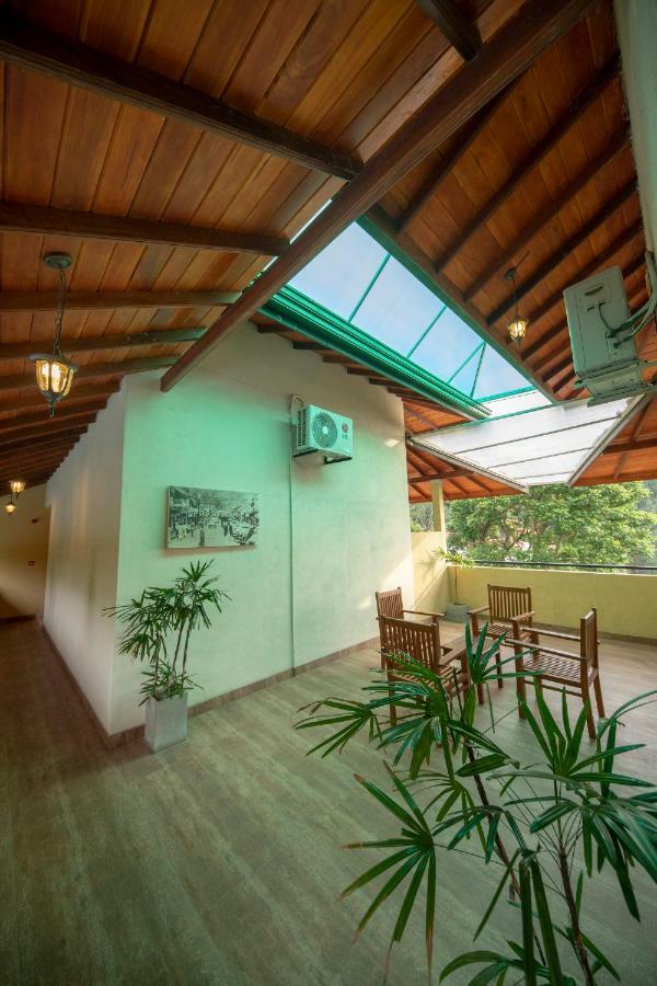Melheim Kandy Villas Екстер'єр фото