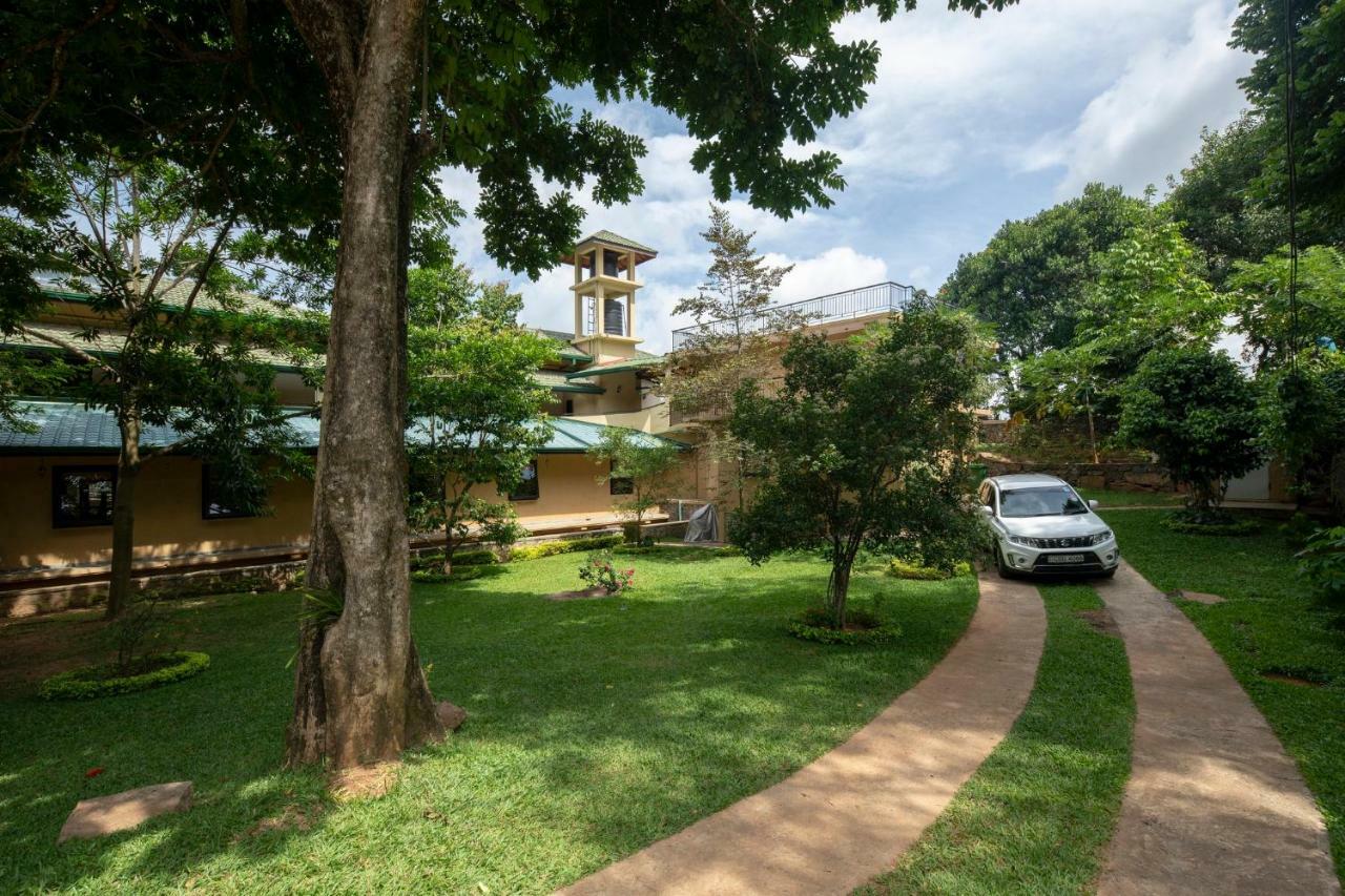 Melheim Kandy Villas Екстер'єр фото