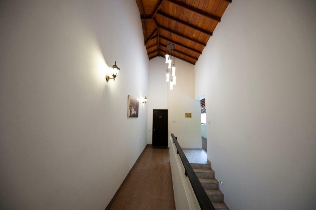 Melheim Kandy Villas Екстер'єр фото