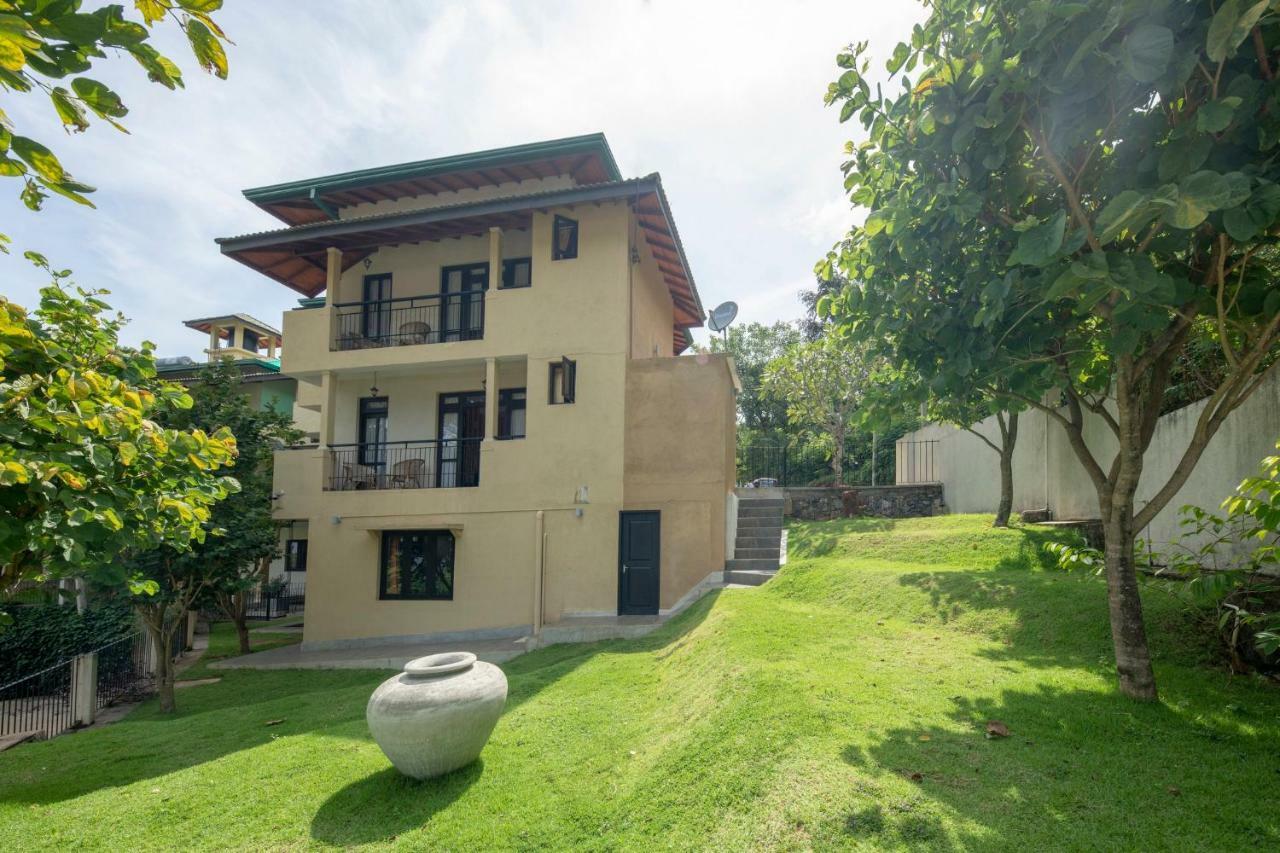 Melheim Kandy Villas Екстер'єр фото