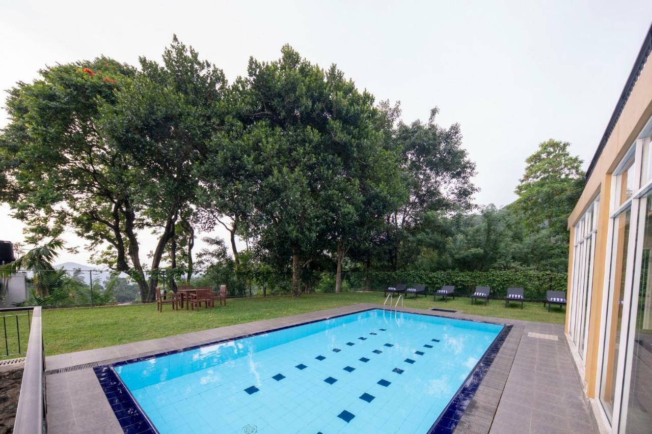 Melheim Kandy Villas Екстер'єр фото