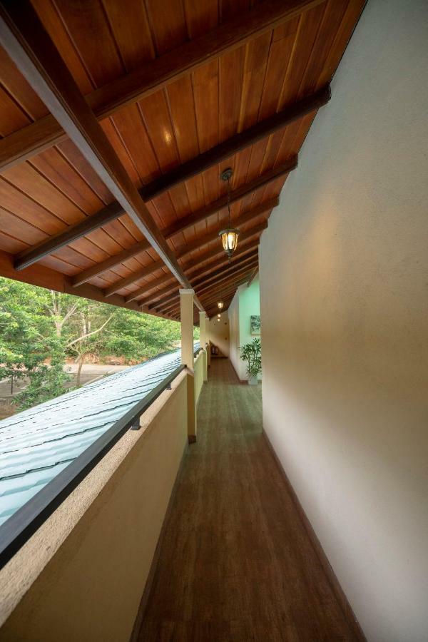 Melheim Kandy Villas Екстер'єр фото